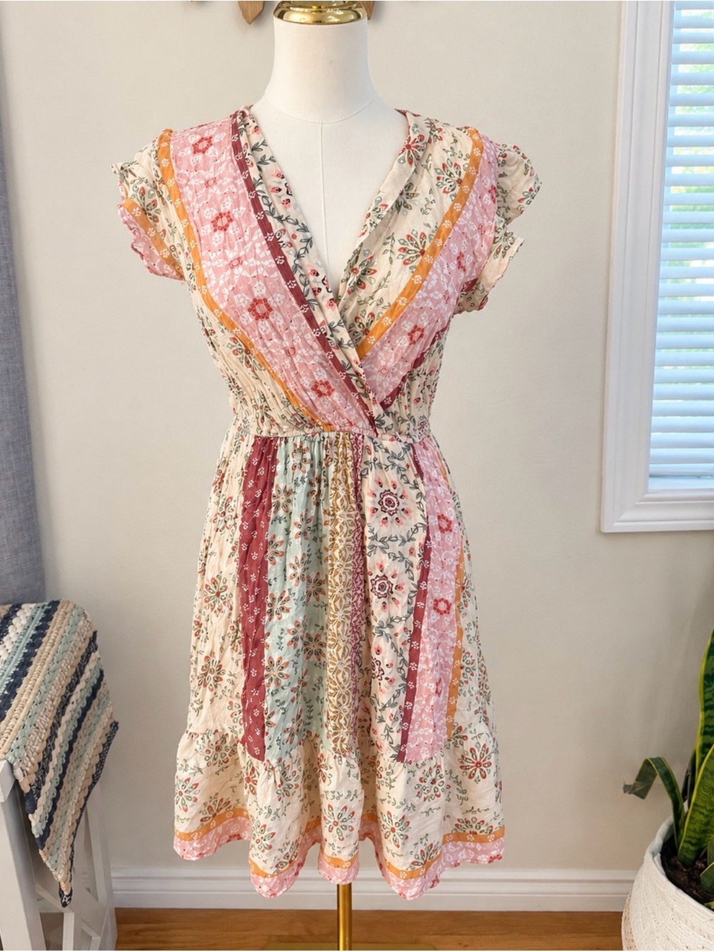 Blue B Collection Boho Floral Patchwork Mini Dress Size M - Picture 2 of 2